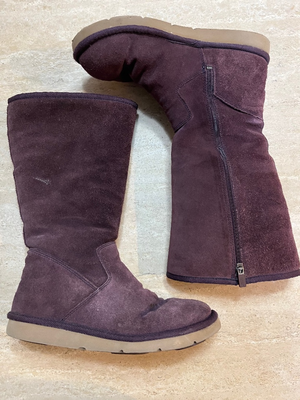 Vintage UGG's Size 9